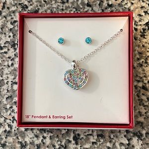 18” Pendant and Earrings Set